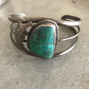 Vintage Sterling Silver Turquoise Cuff Bracelet